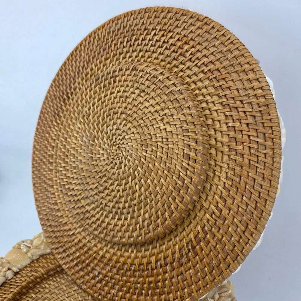 Rattan Seashell Charger Plates Woven Coastal Beach Table Decor Set 6 Retired